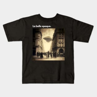 UFO In Paris La Belle Epoque Kids T-Shirt